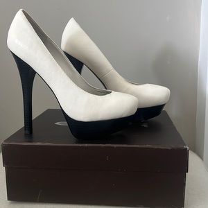 Worn Once. Bebe Ruthie Leather Pumps size 8